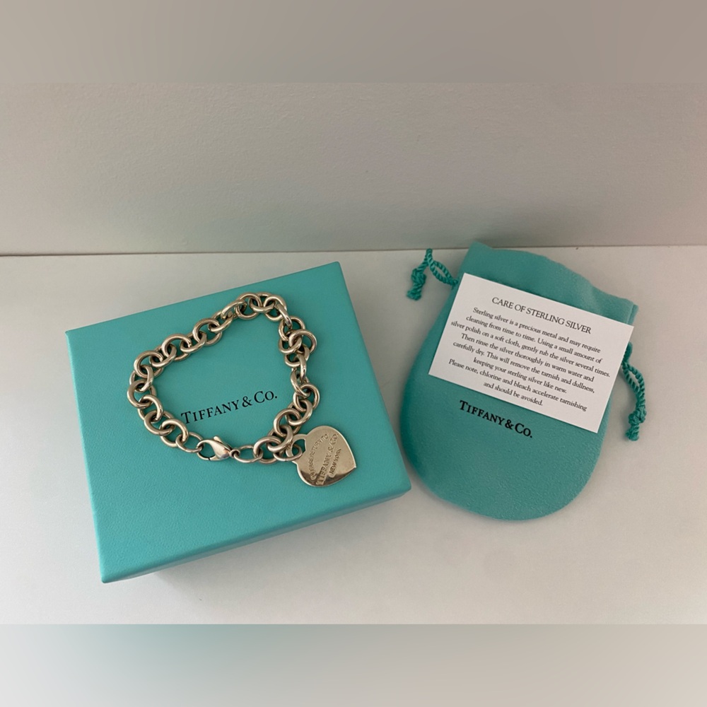 Tiffany & Co. Return To Tiffany Heart Tag Chain Bracelet 925 Sterling